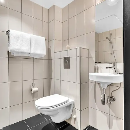 Lejlighedshotel Forenom 3*