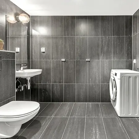 Aparthotel Forenom 2*