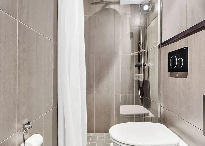 Forenom Lägenhetshotell 3*