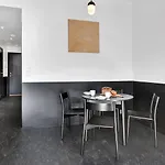 Ξενοδοχείο με διαμερίσματα Forenom 3*